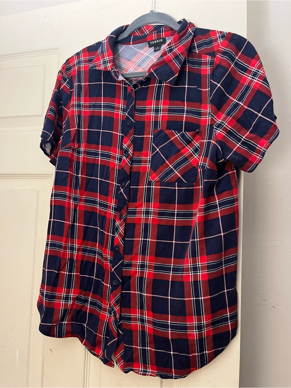 torrid Red & Navy Plaid Short Sleeve Button-Up
